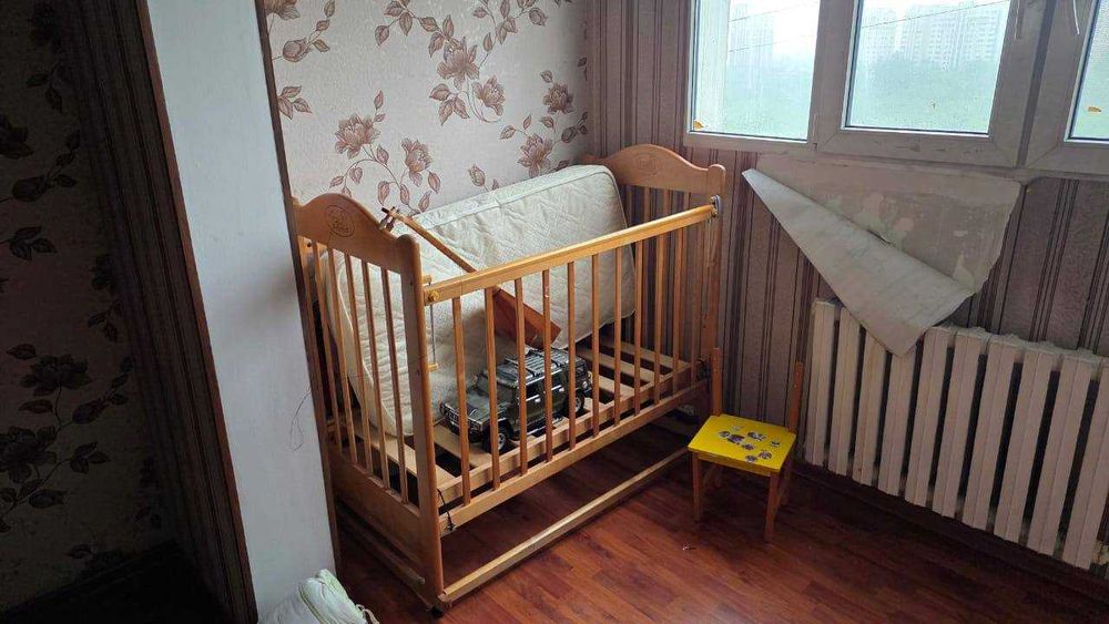 детский манеж с матрасом