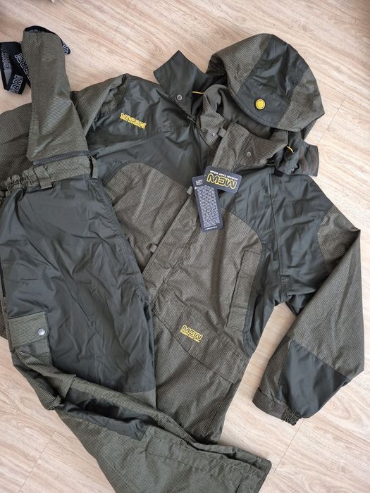 Mivardi carp wear мъжки комплект за риболов