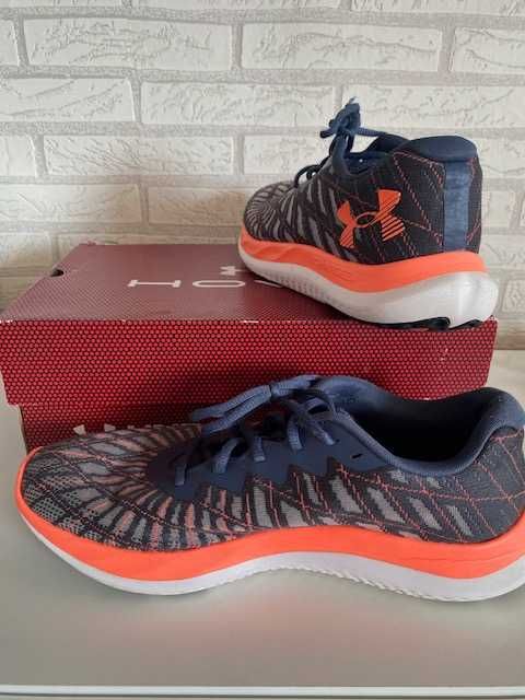 Маратонки UNDER ARMOUR номер 44