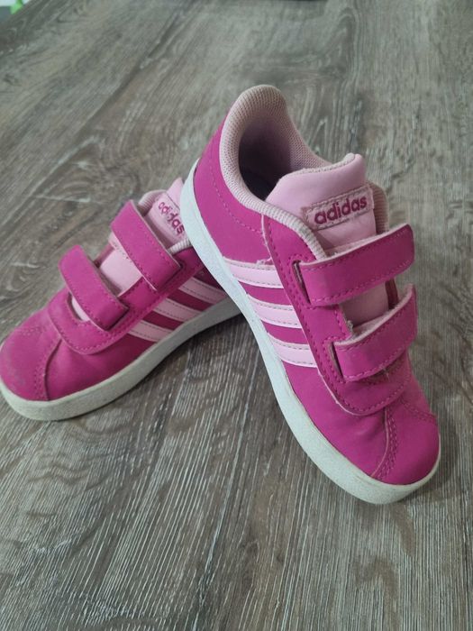 Детски обувки Адидас