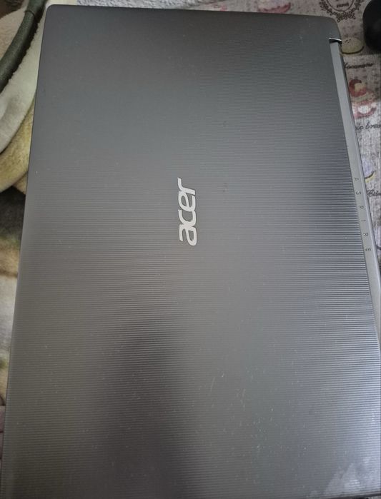 Vand Laptop Acer i5 12GB RAM SSD+HDD MX130 - functioneazã perfect!