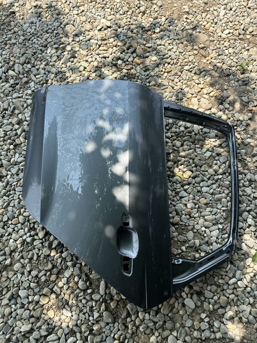 Ușă stânga spate audi a4.b9.