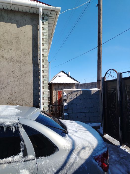 Дом 4 комнатный частный