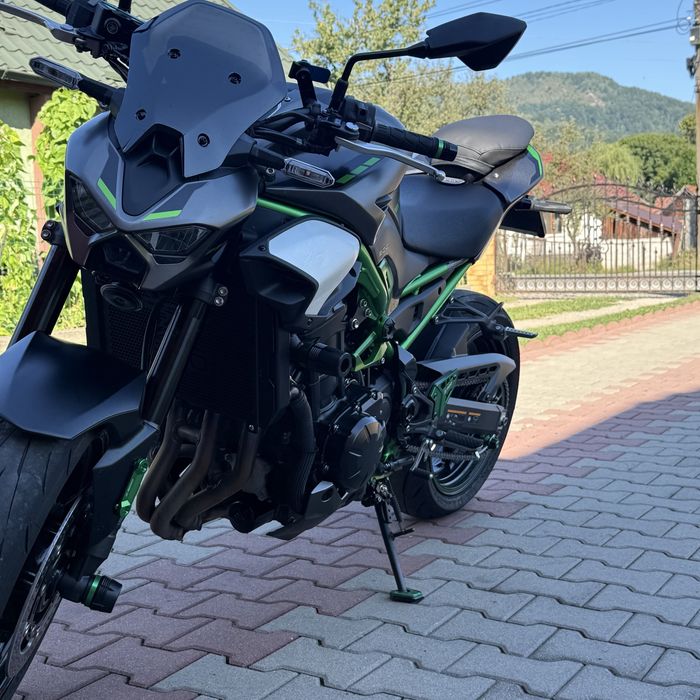 Kawasaki z900 2025