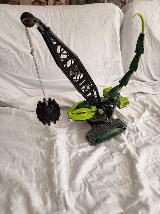 Lego ninjago 9457- Fangphyre wrecking ball