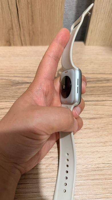 Apple Watch SE 44мм