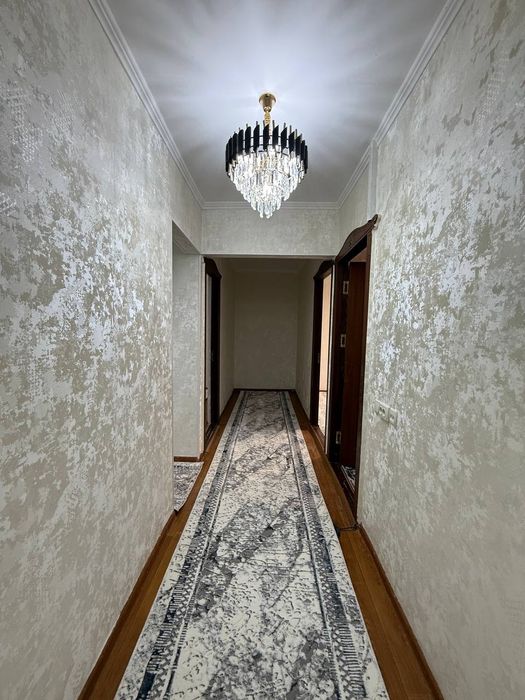 Srochna 3xonali kvartira sotiladi arzon narxda Ipoteka bo'ladi