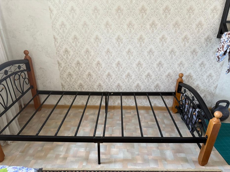 Кровать складной малайзийский