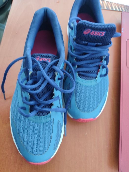 Дамски маратонки ASICS