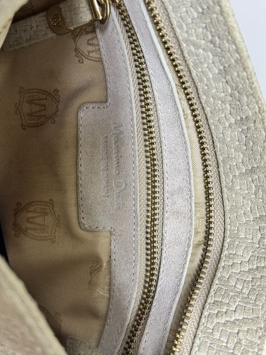 Бежова чанта от естествена кожа с ресни и дълга дръжка Massimo Dutti