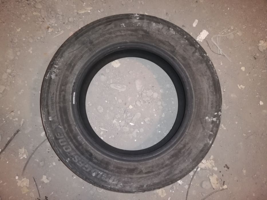 Шины  215 / 65   R 16
