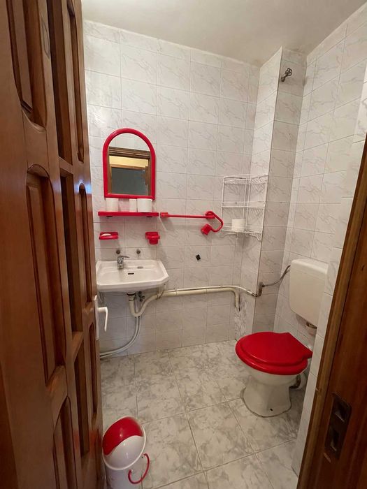 Vand apartament 3 camere, Onesti