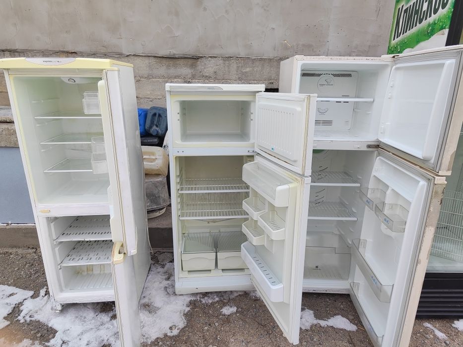 Холодильник рабочий