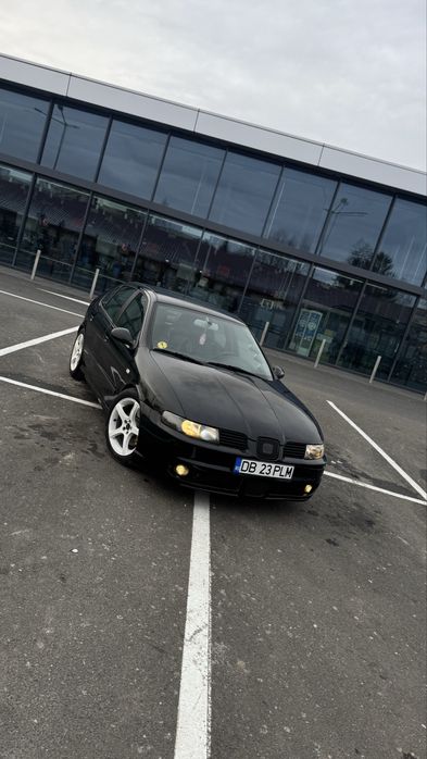 Vand sau schimb seat leon 1m 1.8 turbo