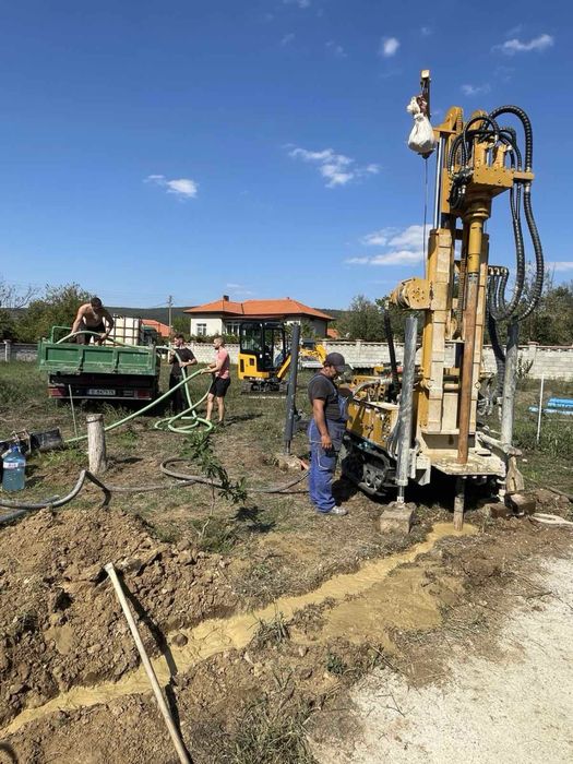 Сондажи за вода.