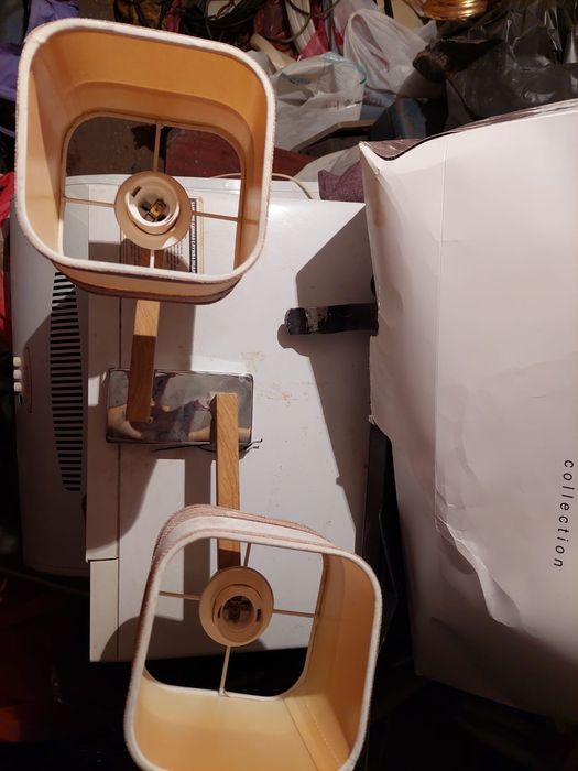 Продам люстру ,красивая ,светлая .