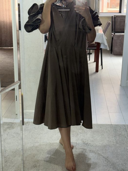 Вечернее платье в хорошем состоянии