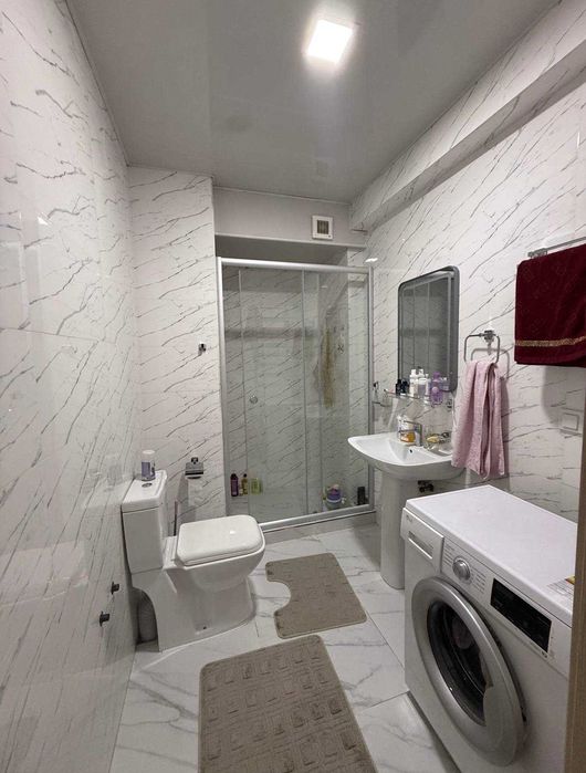 Жк ZARAFSHON CITY , бобура , аския продается 2 комнатная квартира