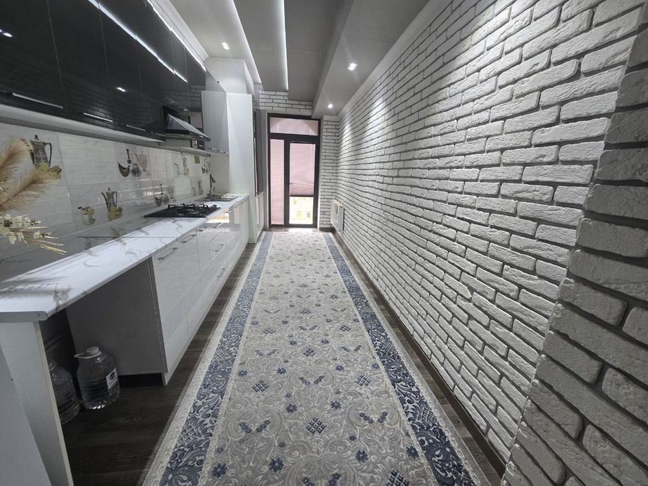 Olmazorda hovli ijaraga beriladi oilaga