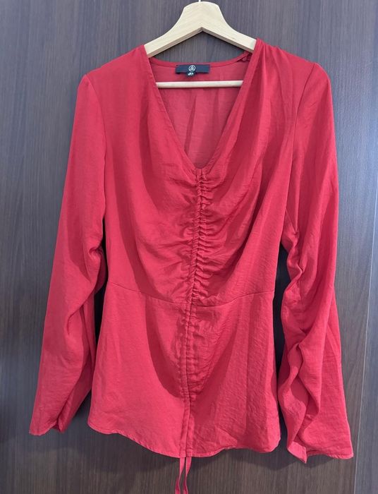 Bluza rosie marimea S