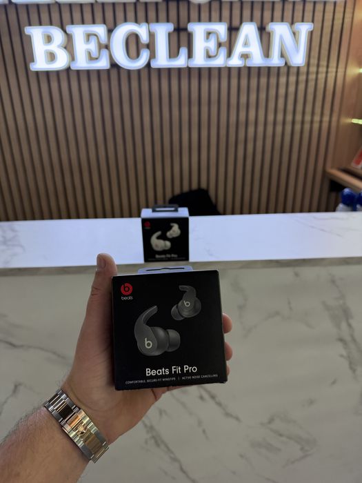 Beats fit pro sigilate / garantie / Telefoane Beclean
