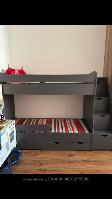 Детская двухярустная кровать с матрасами )