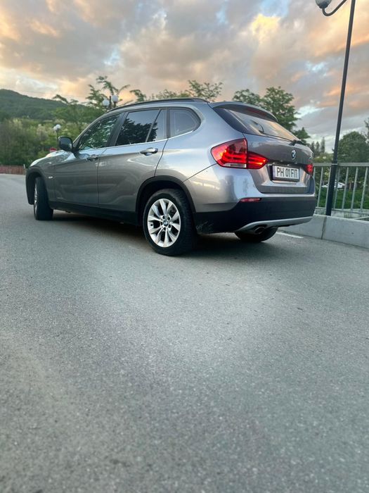 BMW X1 2011 — imagine 3