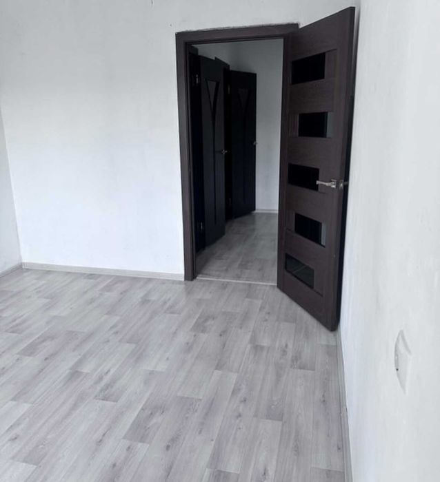Продам 3 комнатную