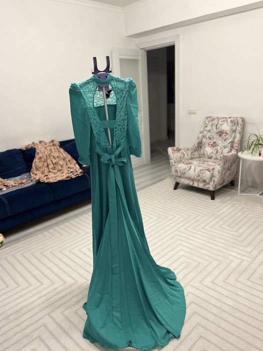 Продам вечернее платье