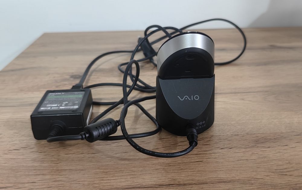 Sony Vaio Bluetooth Laser Wireless Mouse VGP-BMS77