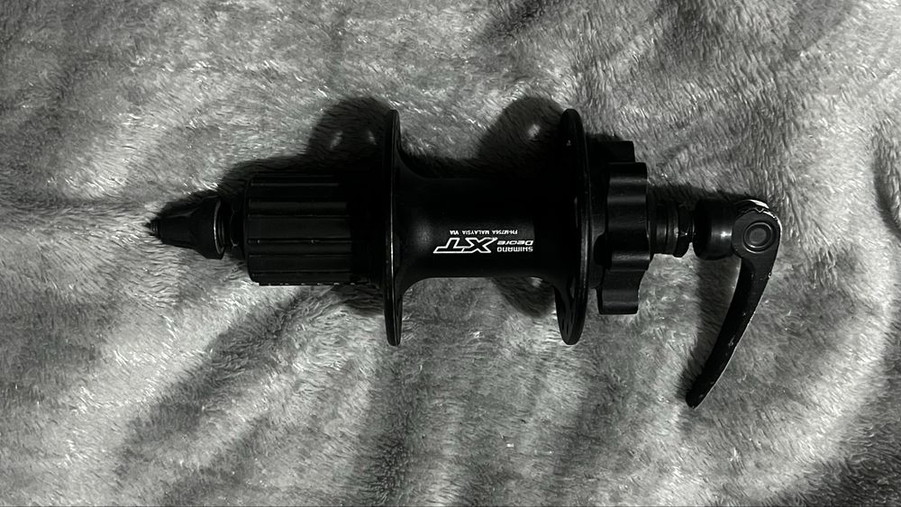 Продам втулку для велосипеда shimano deore xt