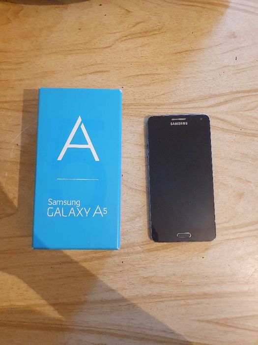 Samsung A5 продам