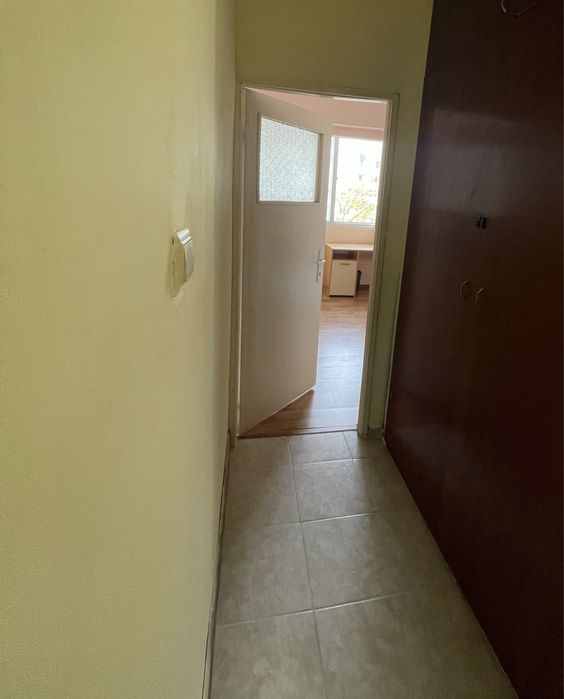 Дава се под наем Двустаен апартамент в Бургас, Изгрев - 45 кв.м за 306 € - Снимка #7