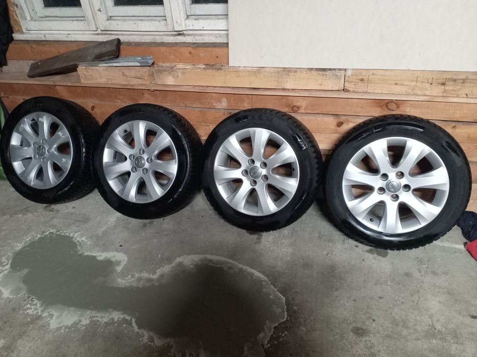 Опел Мерива б на части