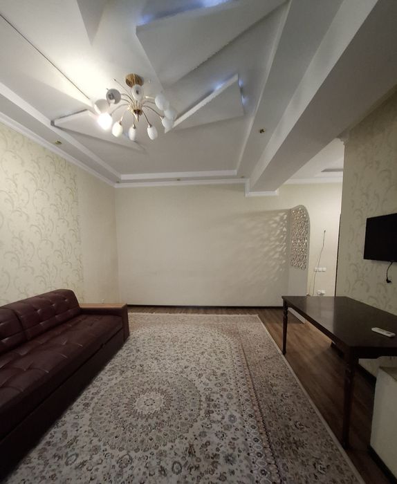 Юнусабад-17  1/2/6 38кв.м Ж.К Golden House