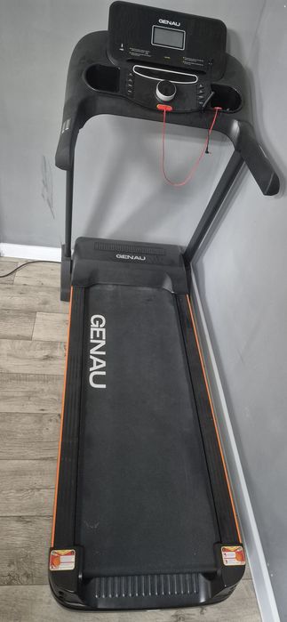 Беговая дорожка GENAU EVEREST D1000S PRO