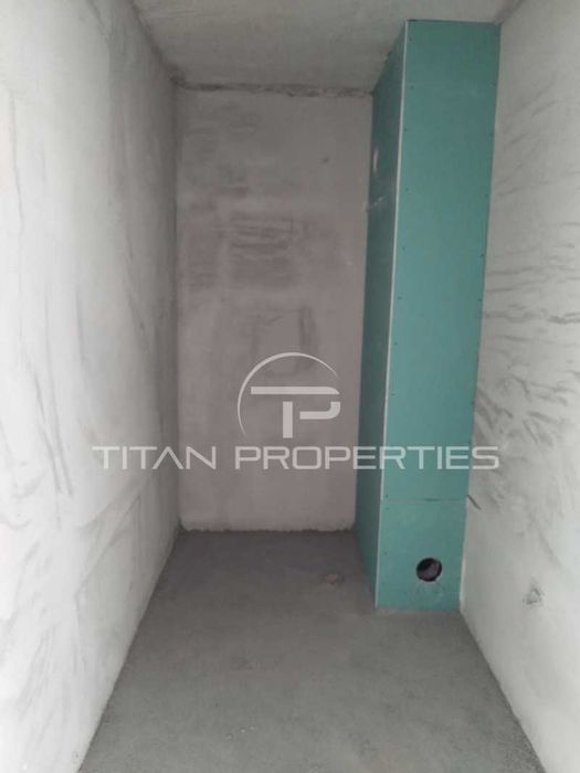 Продава се Тристаен апартамент в Пловдив, Гагарин - 126 кв.м за 1308 €/кв.м - Снимка #6