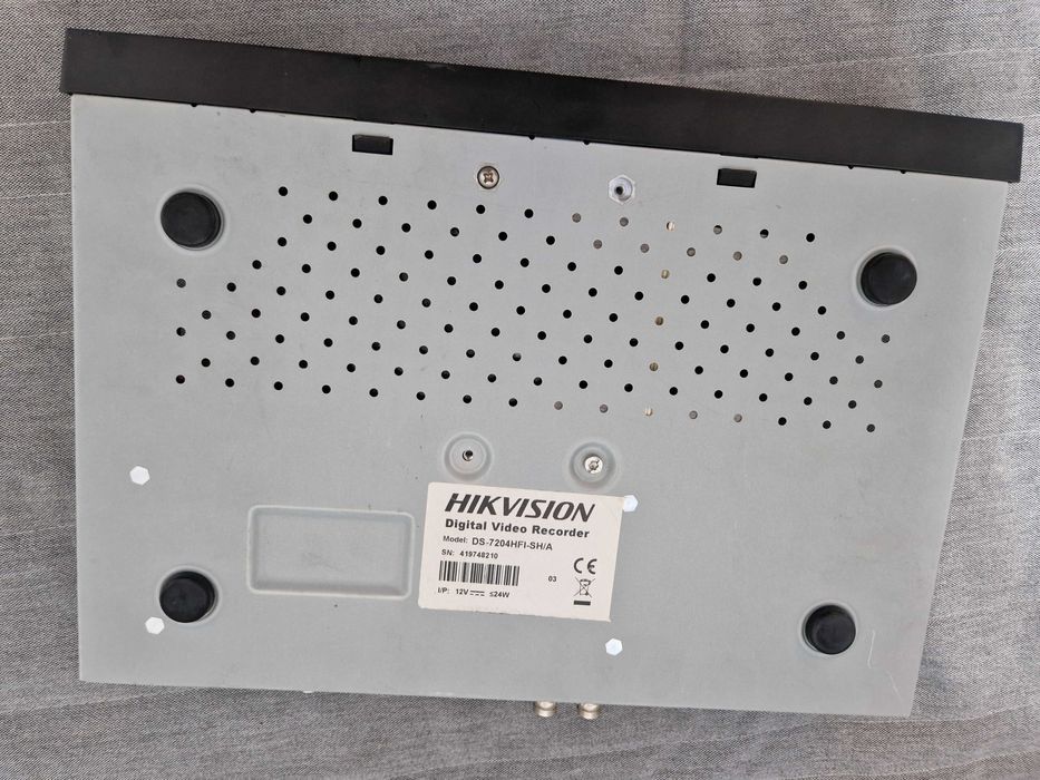 DVR Hikvision 4 camere 2TB inclus DVR Dahua 16 canale AHD si 2 IP