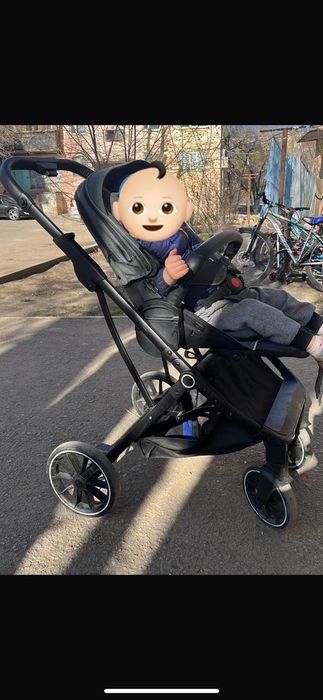 Коляска детская хороая