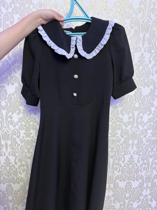 черный сарафан миди длины