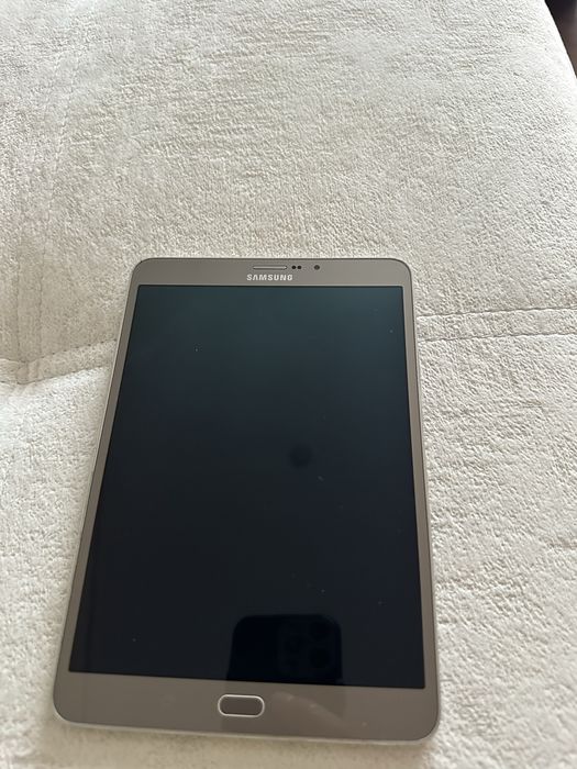 Планшет samsung t-715