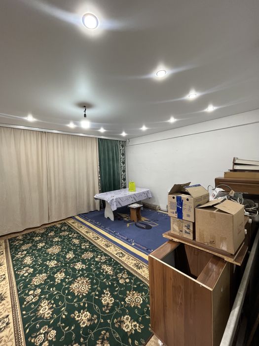 Подселениеге қыз керек! (70мың+комуслуга)