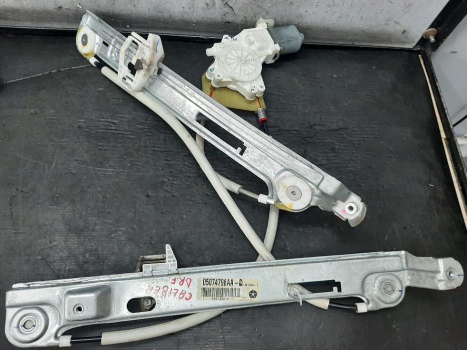 Macara motoras dreapta fata dodge caliber 05074798aad