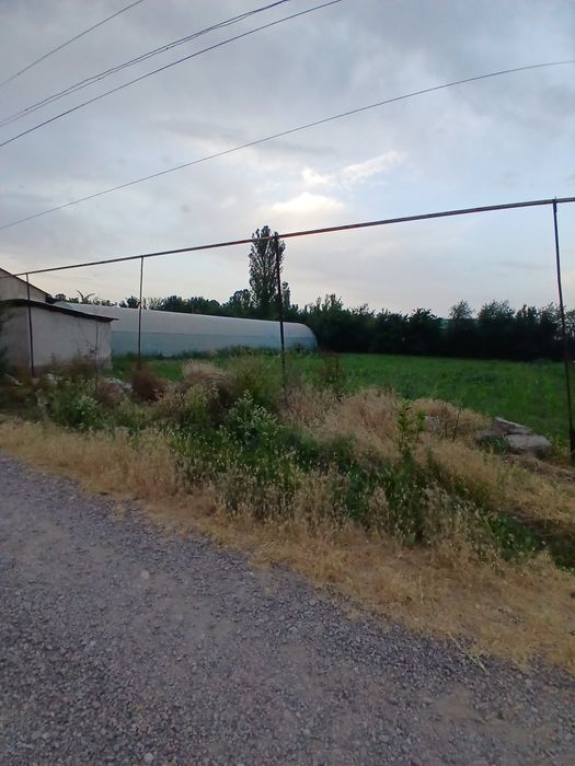 Yer uchastka sotiladi