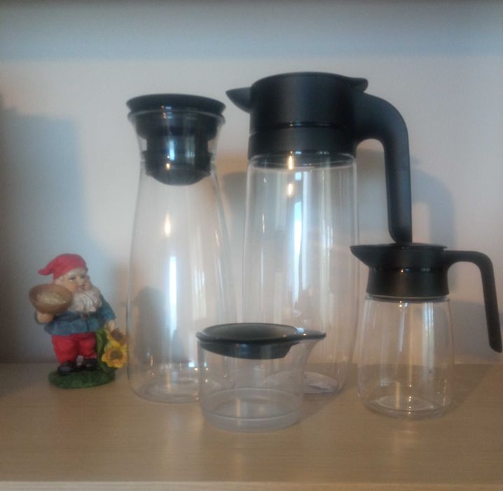 Съдове за печене, съхранение,затопляне и сервиране на Таперуер