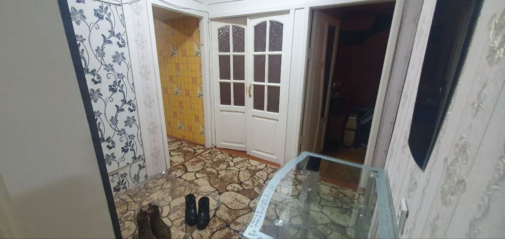 Продаётся квартира 3-х комнатная