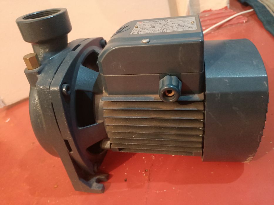 Водяной насос Pebrolla Италия.