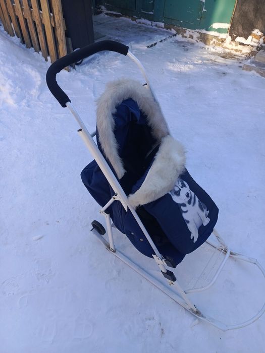 Продам санки зимние