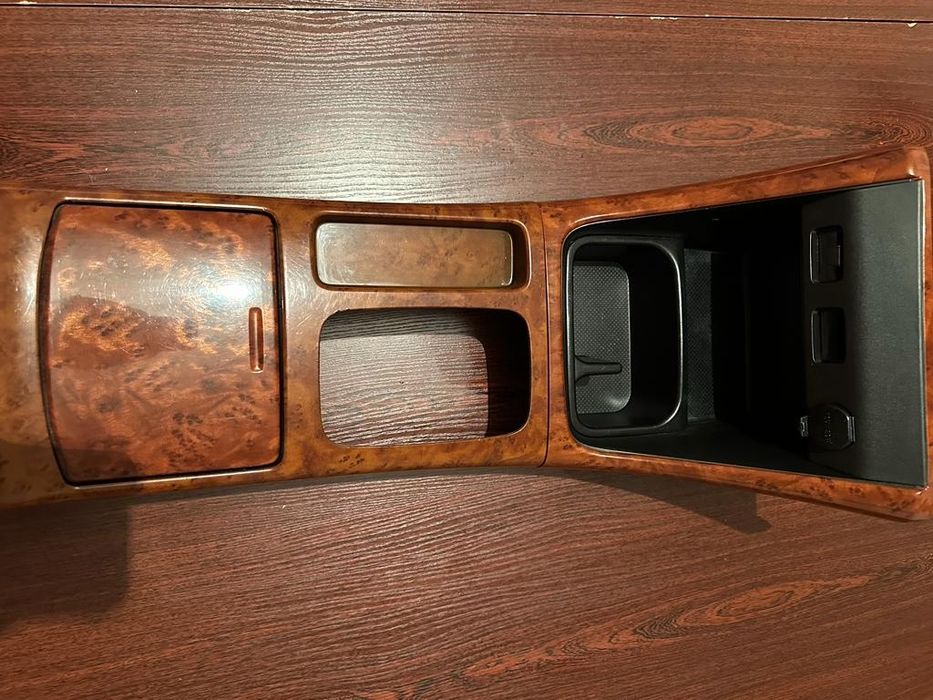 Консоль на камри 30 35