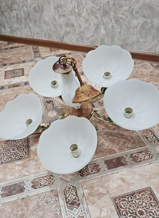 Люстра потолочная